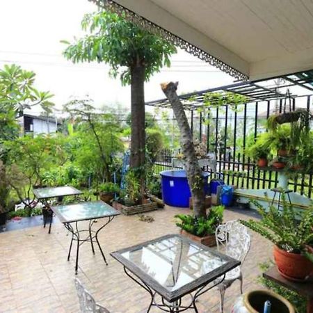 Platinum Place Bangkok Buitenkant foto