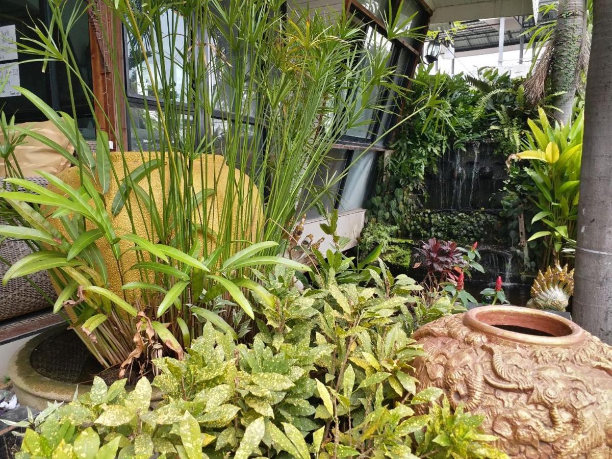 Platinum Place Bangkok Buitenkant foto